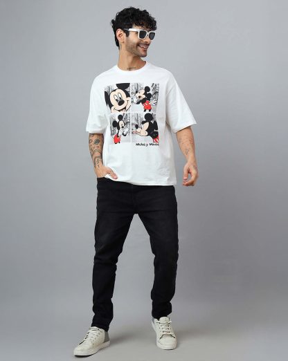 Mickey & Friends Printed Oversized Tshirt For Men - Image 4