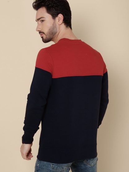 Captain America Regular Fit Sweatshirt For Men - Image 4