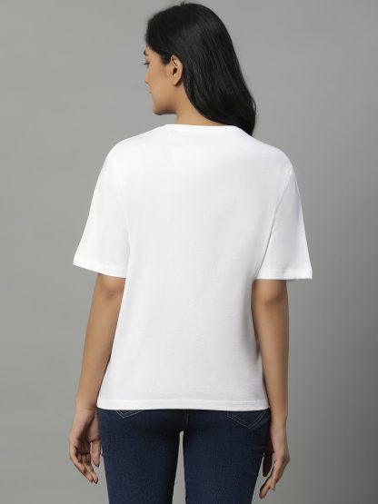 Mickey & Friends Relaxed Fit Tshirt For Women - Image 4